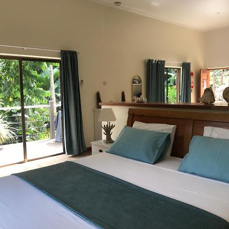 Rock And Palm Lodge Self Catering Appartment Baie Lazare  외부 사진